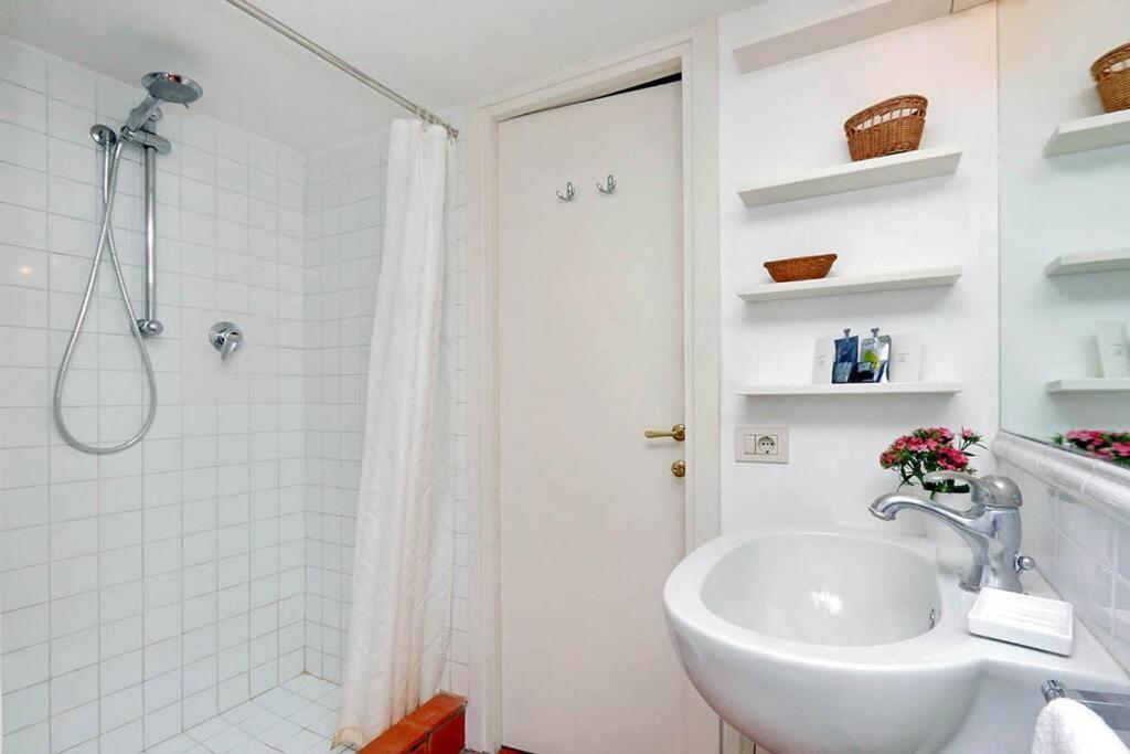 Trastevere Charming Loft | Romeloft Bagian luar foto