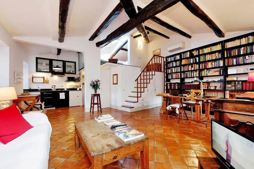 Trastevere Charming Loft | Romeloft Bagian luar foto